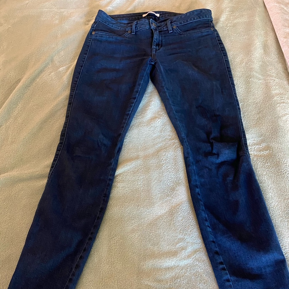 Rich and Skinny skinny jeans.  Size 28